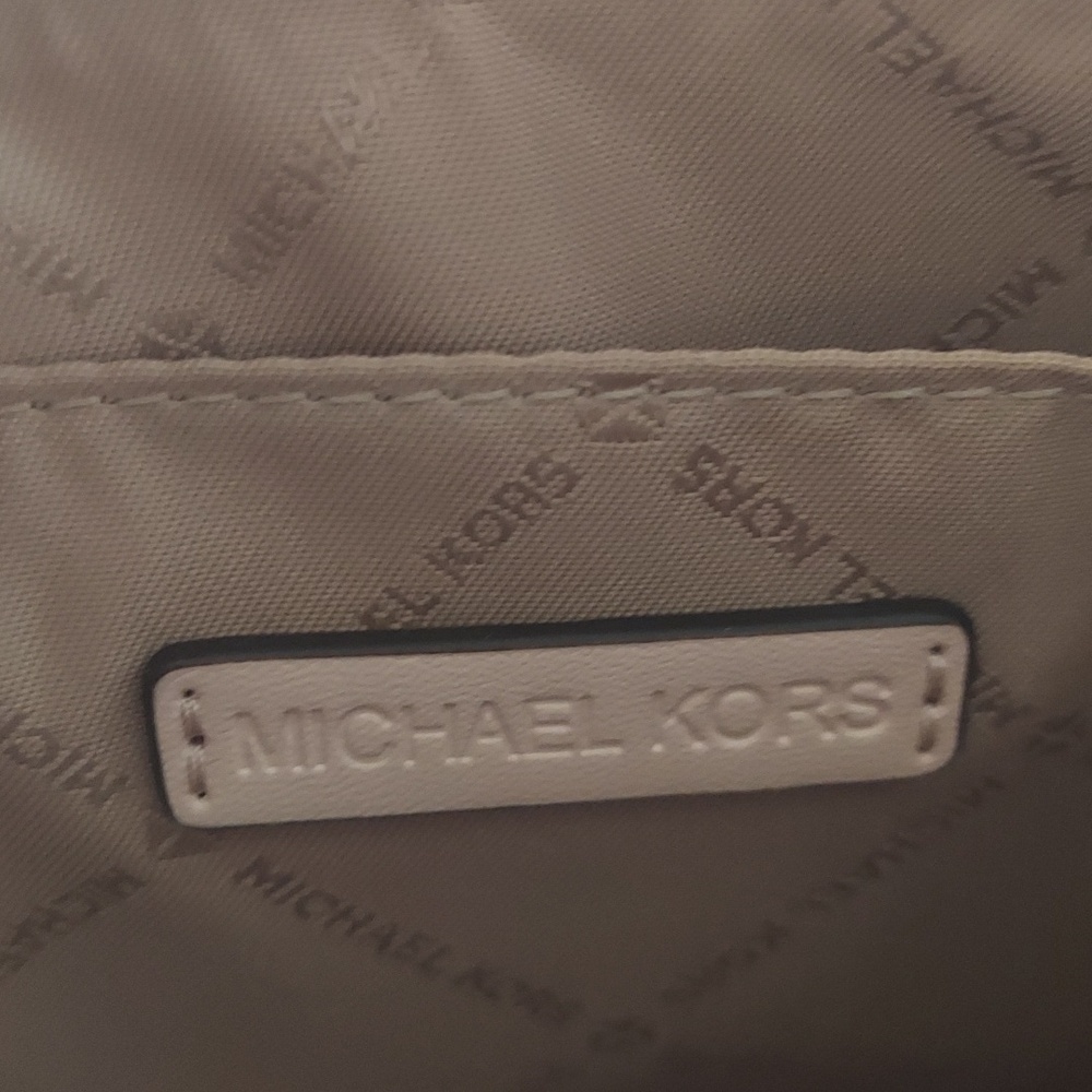 Michael Kors Pink Floral Sequins Jet Set Travel Cross Body - Picture 5 of 8